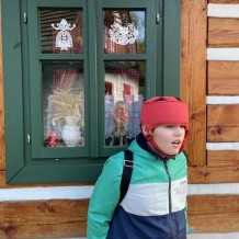 SŠ a 4.B - exkurze - vánoční ozdoby Koulier Oflenda.