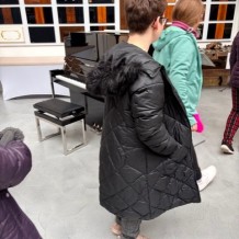 IV.A - navštěva výstavy "Na jedné vlně"