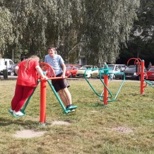 SŠ - Tělocvik - florbal, košíková, stroje