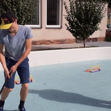 SŠ - Tělocvik - florbal, košíková, stroje