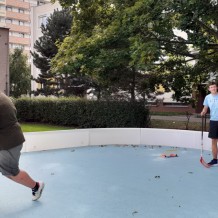 SŠ - Tělocvik - florbal, košíková, stroje