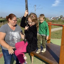 MŠ - Venku na procházce, na hřišti