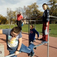 Turistický kroužek - parkurové hřiště, keška