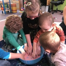 MŠ - čarodějnice, zahrada