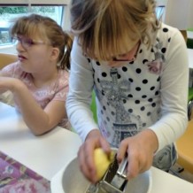 ŠD - Pečení štrůdlu