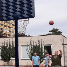 SŠ - Tělocvik - florbal, košíková, stroje