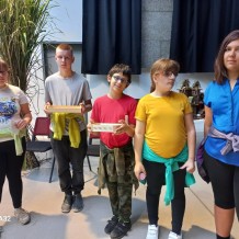 IV.A - Pod křídly exotů