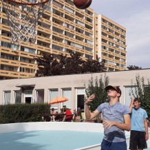 SŠ - Tělocvik - florbal, košíková, stroje