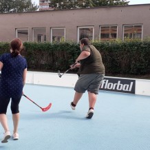 SŠ - Tělocvik - florbal, košíková, stroje